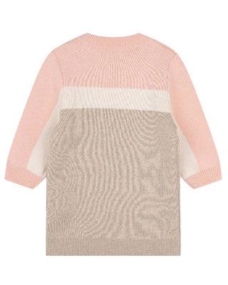 Chloè Vestina in maglia da neonata C20312