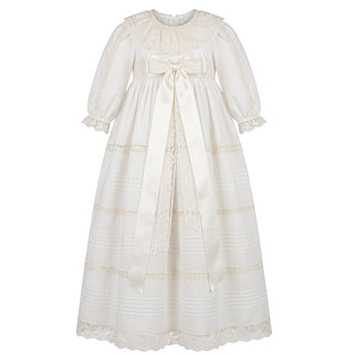 Ponto Por Ponto Veste Battesimale con pizzo valancienne 1/6573